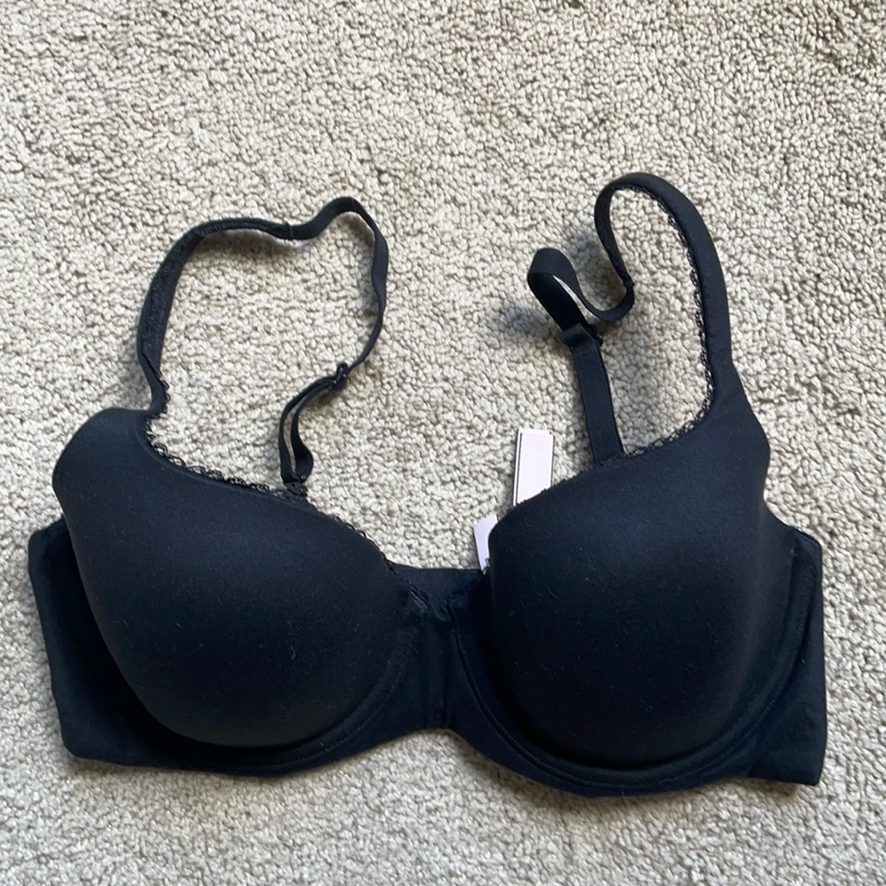 34D Victoria secret Lightly lined Demi bra (black)
